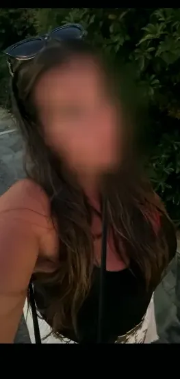 Ayla, 31