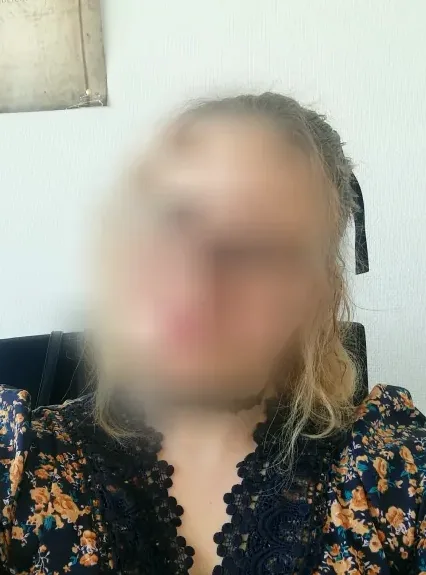 Fay, 32