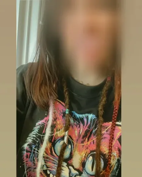 Imane, 31
