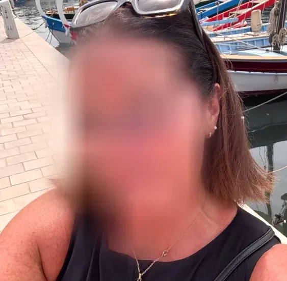 Melissa, 32