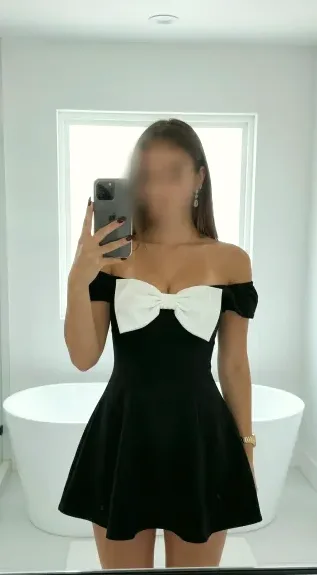 Petra, 28