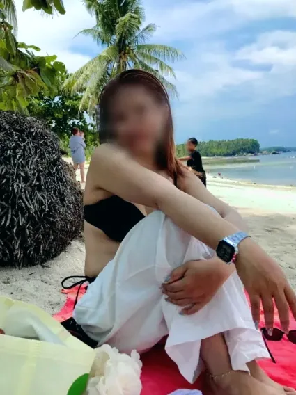 Sophie, 26