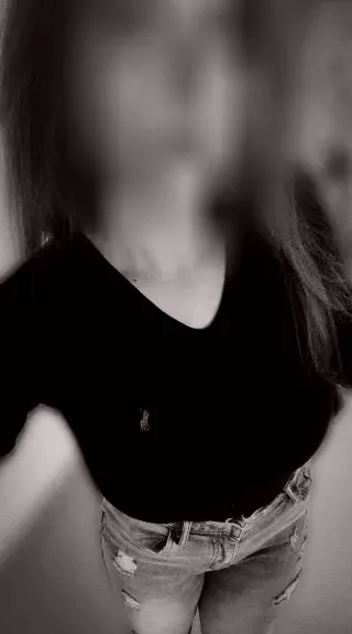 Vera, 26